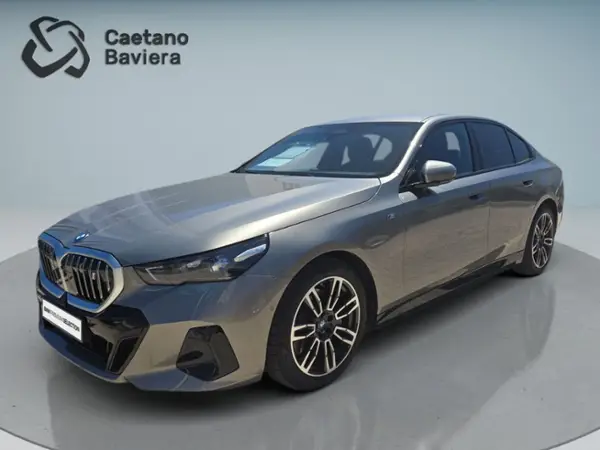 BMW i5